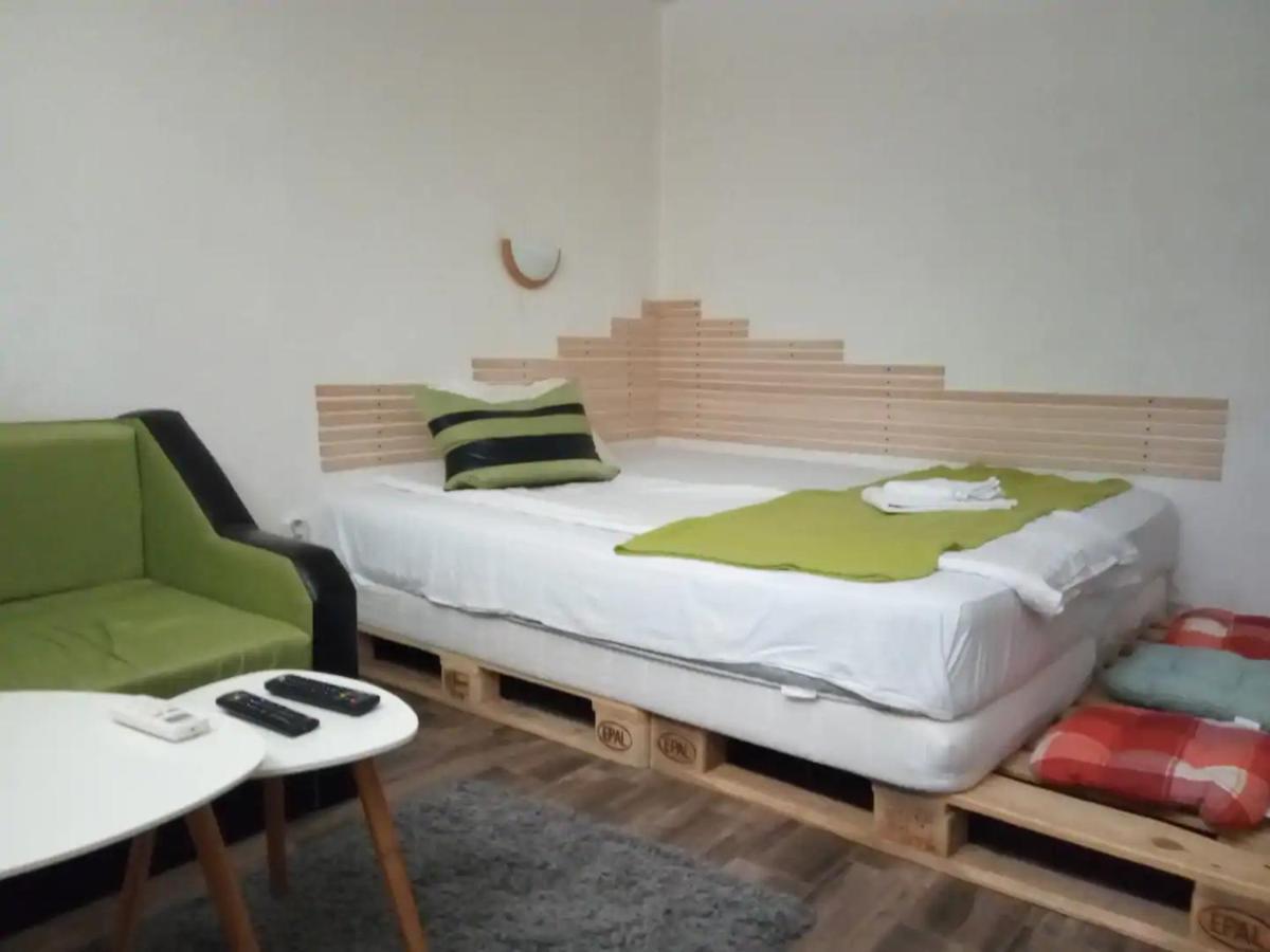 Entire Central House With Guest Rooms & Garden Sofie Exteriér fotografie