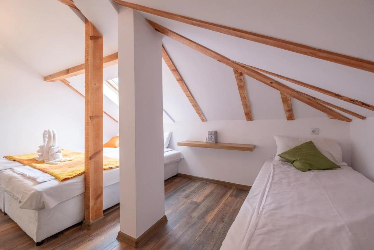 Entire Central House With Guest Rooms & Garden Sofie Exteriér fotografie